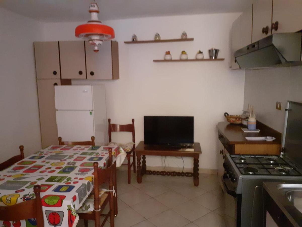Апартаменты La Locanda Di Nonna Jolanda Борго-а-Моццано Экстерьер фото